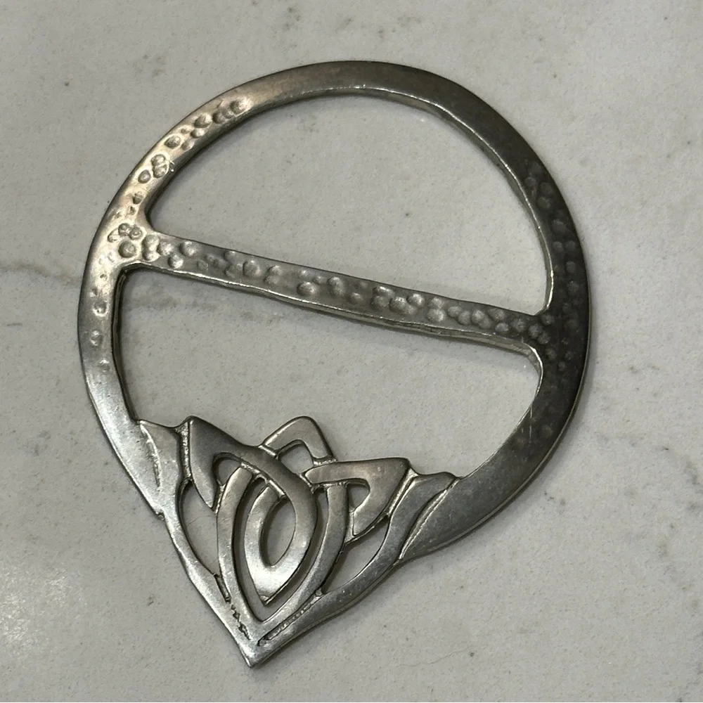 Vintage Scottish Celtic Trinity Knot Brooch Pewter XL Scotland 2.75” x 3.5”